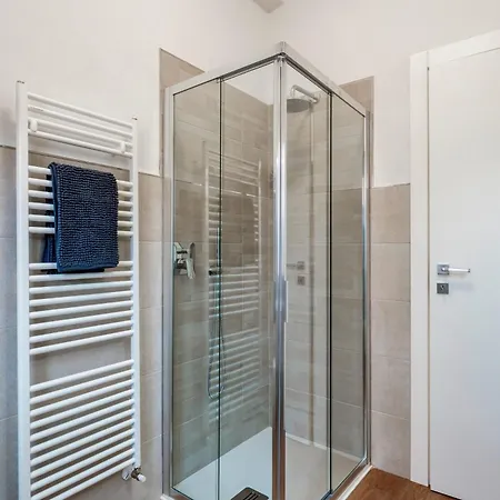 Apartment Essenza Moderna Ospedale E Comodita